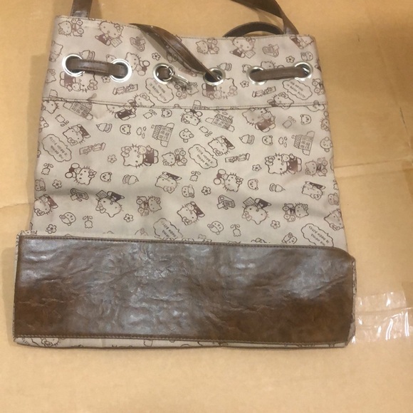 Hello Kitty Design Nylon Tote - Picture 4 of 4